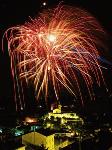 Lo spettacolo di fuochi artificiali conclude la festa di San Pasquale